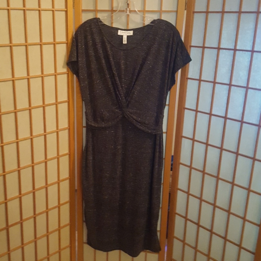 Jessica Simpson Maternity Dress. NWOT